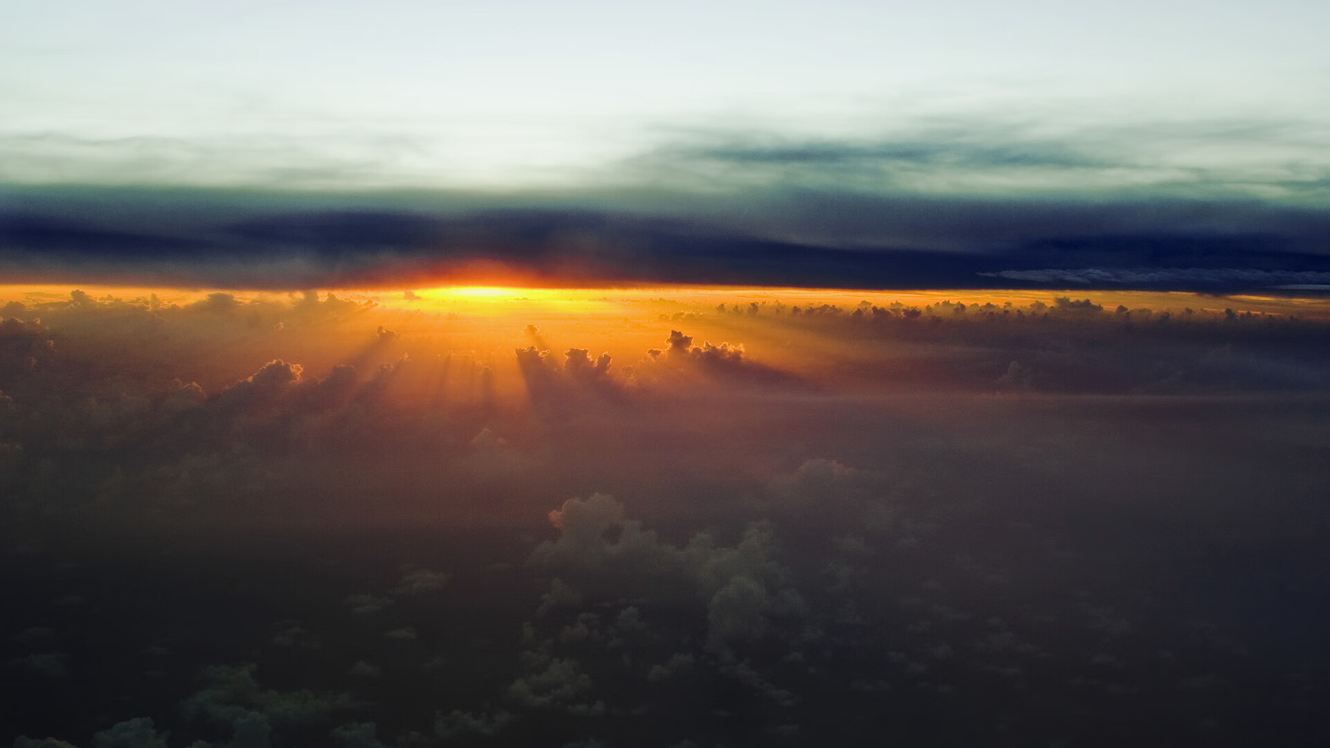 fb体育官网中国-欧洲杯精彩再现：战术对决中的巅峰表现，欧洲杯各个球队技战术打法